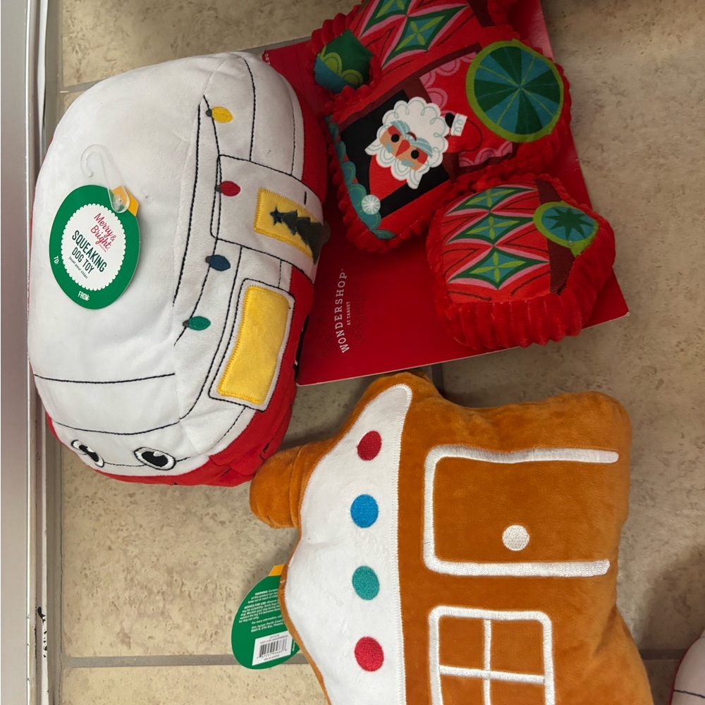 NEW Dog Toy (set of 3)